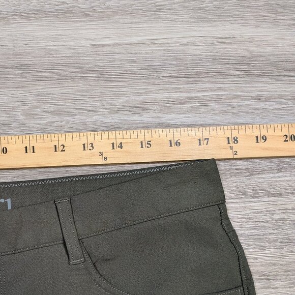 Vuori Men's 34 Meta Performance Dark Oregano Golf Pants Athletic Slim Fit V430 - Picture 11 of 14